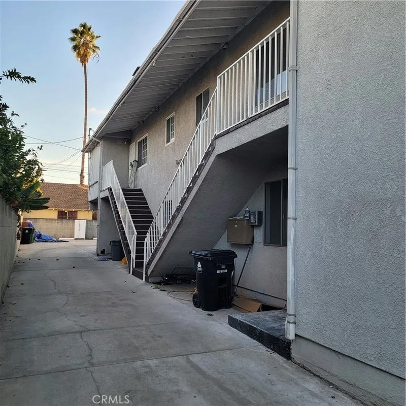 2632 W 16th
