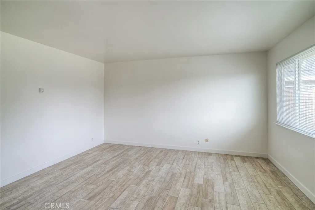 5824 Vista Del Cerro