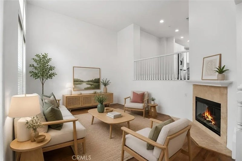 8572 E Kendra Loop
