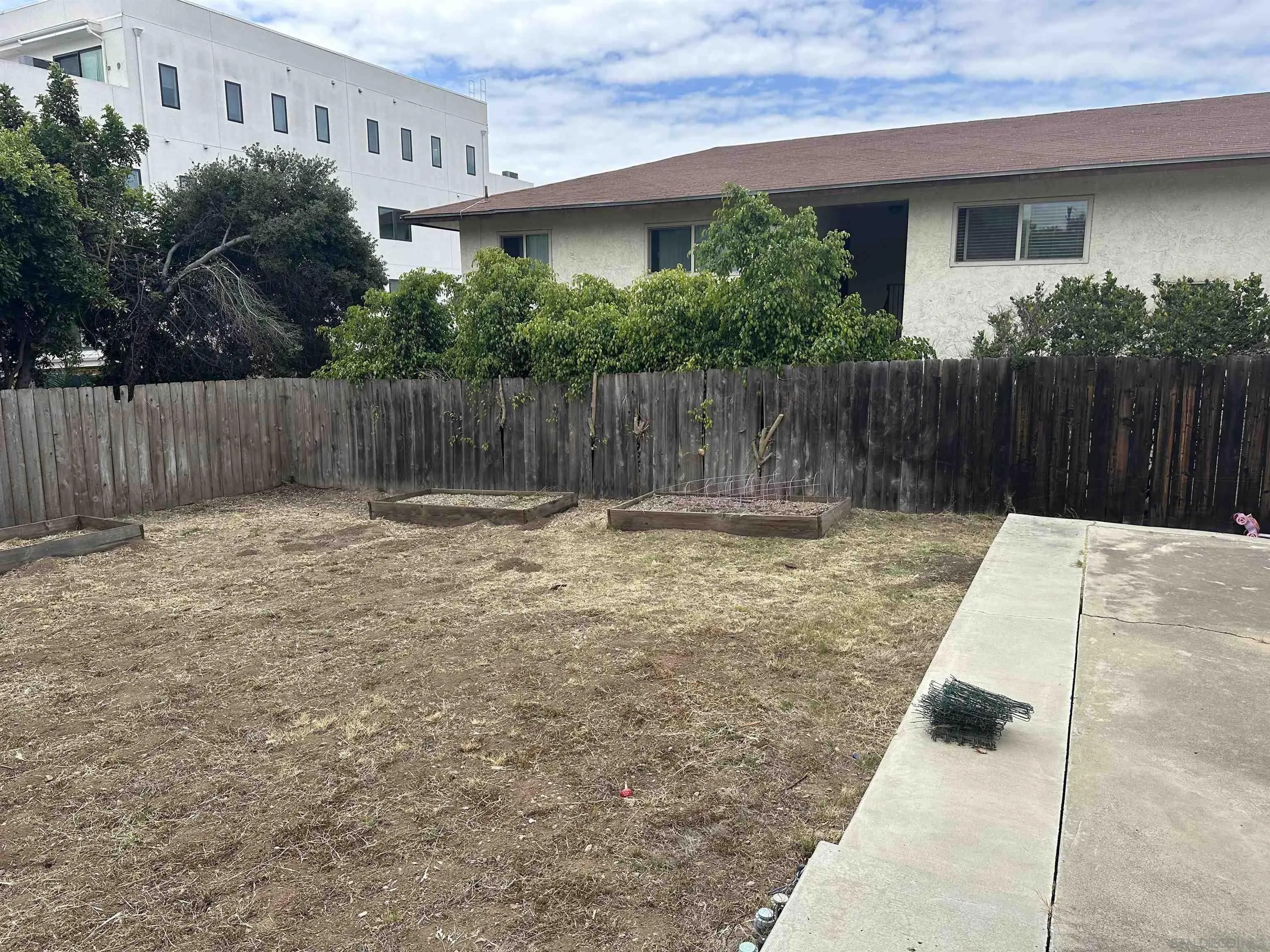 8245 Orchard