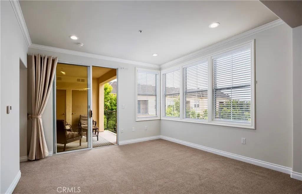 Photo of 2436 Watermarke Place, Irvine, CA 92612 (MLS # OC26135420)