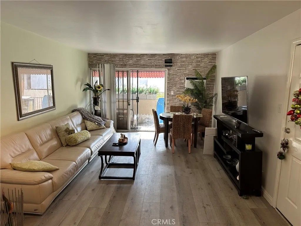 Photo of 440 Chestnut Avenue #2D, Long Beach, CA 80802 (MLS # SB26038761)