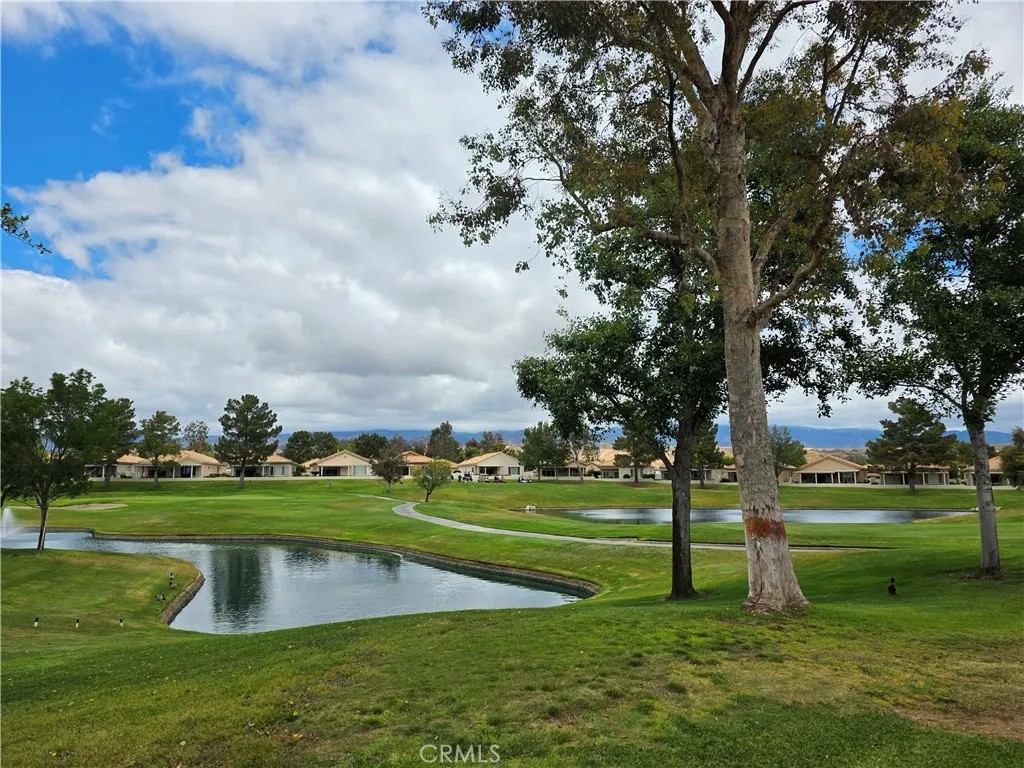 4956 ROLLING HILLS Avenue