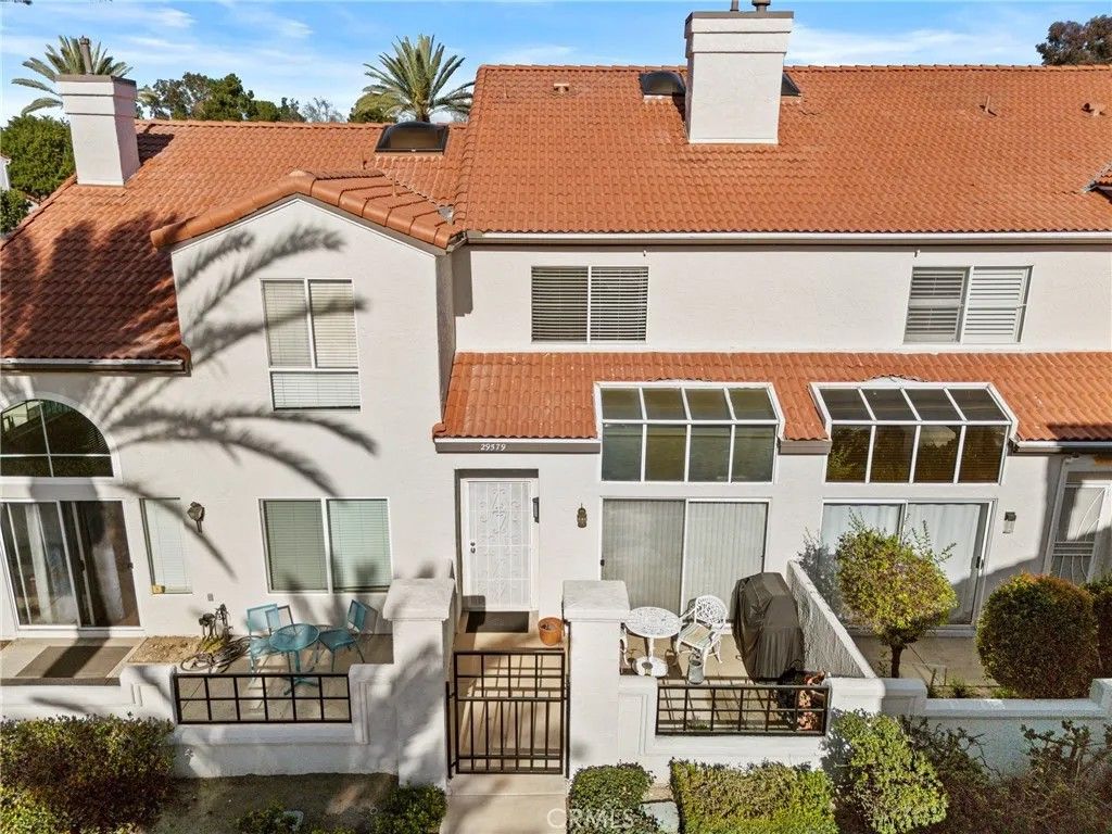 Photo of 29579 Cara Way, Temecula, CA 92591 (MLS # SW26031202)