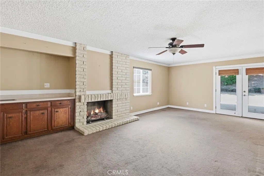 1541 Pinewood Place