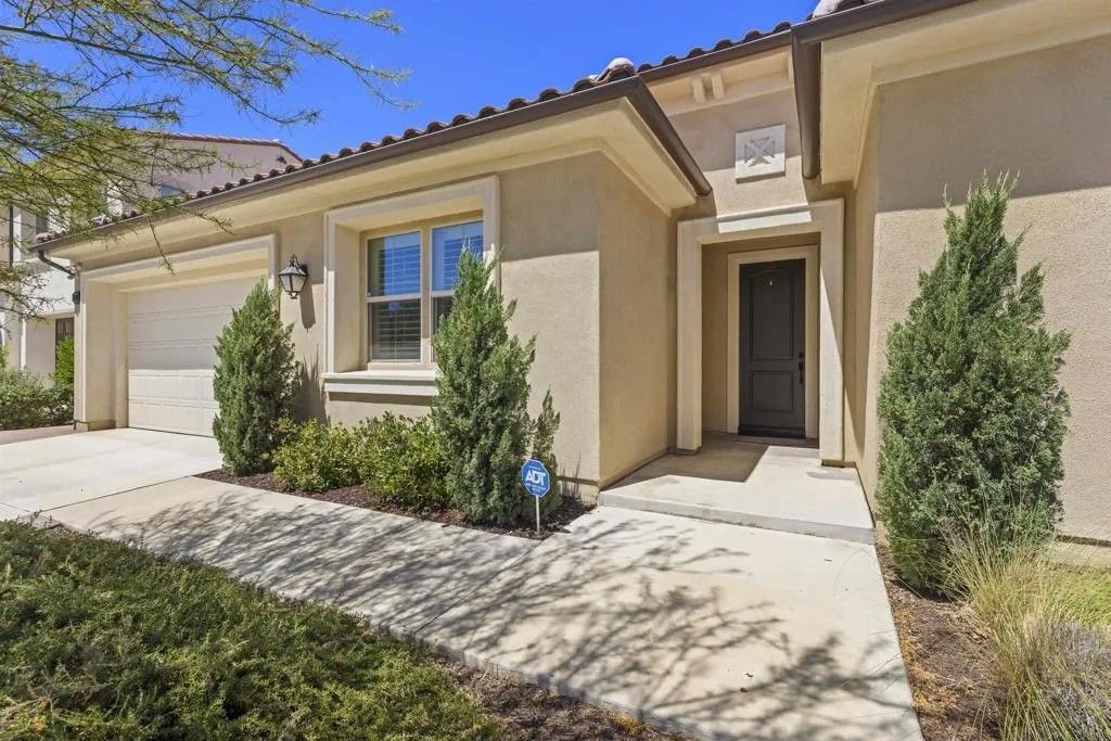 Photo of 34885 Heartland Lane, Murrieta, CA 92563 (MLS # PTP2503822)