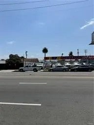 710 E Florence