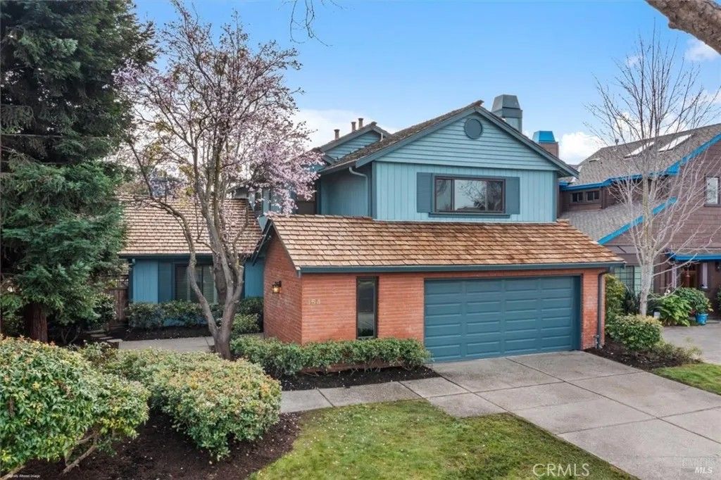 Photo of 154 Basinside Way, Alameda, CA 94502 (MLS # OC26035366)