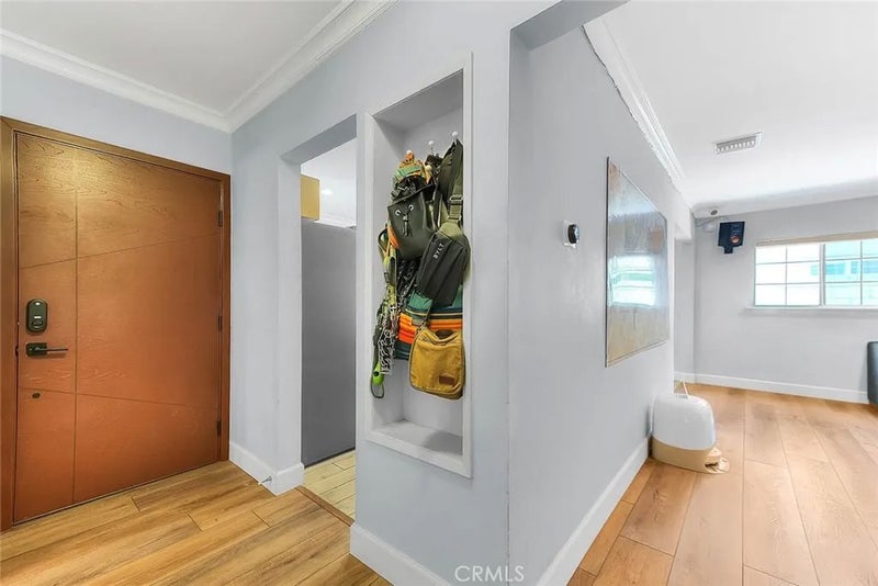 1342 W Southgate