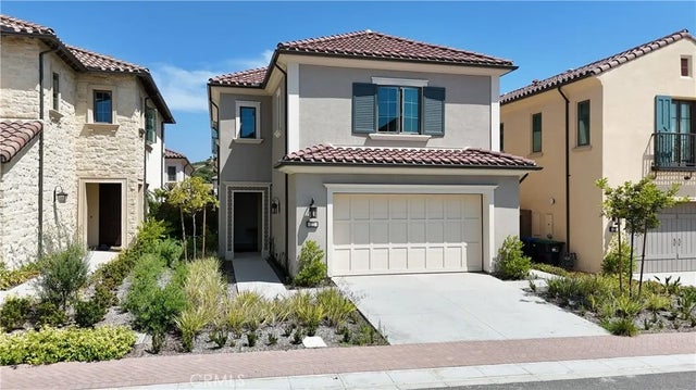 222 Fiore, Irvine