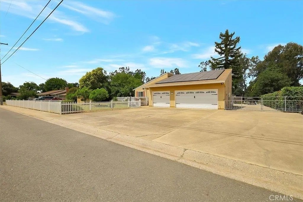 7474 Doc Adams Road
