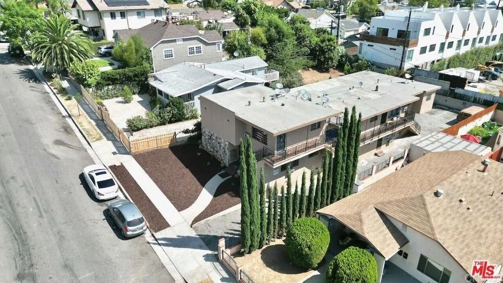 Photo of 2677 Moss Avenue, Los Angeles, CA 90065 (MLS # PTP2603204)