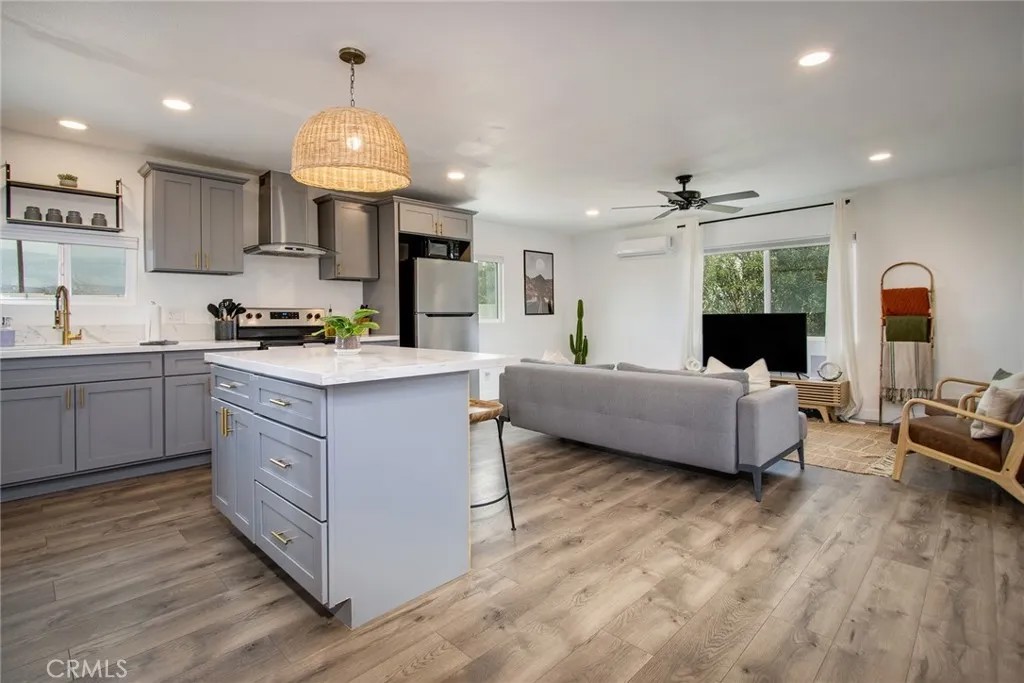 877 Phillips Road