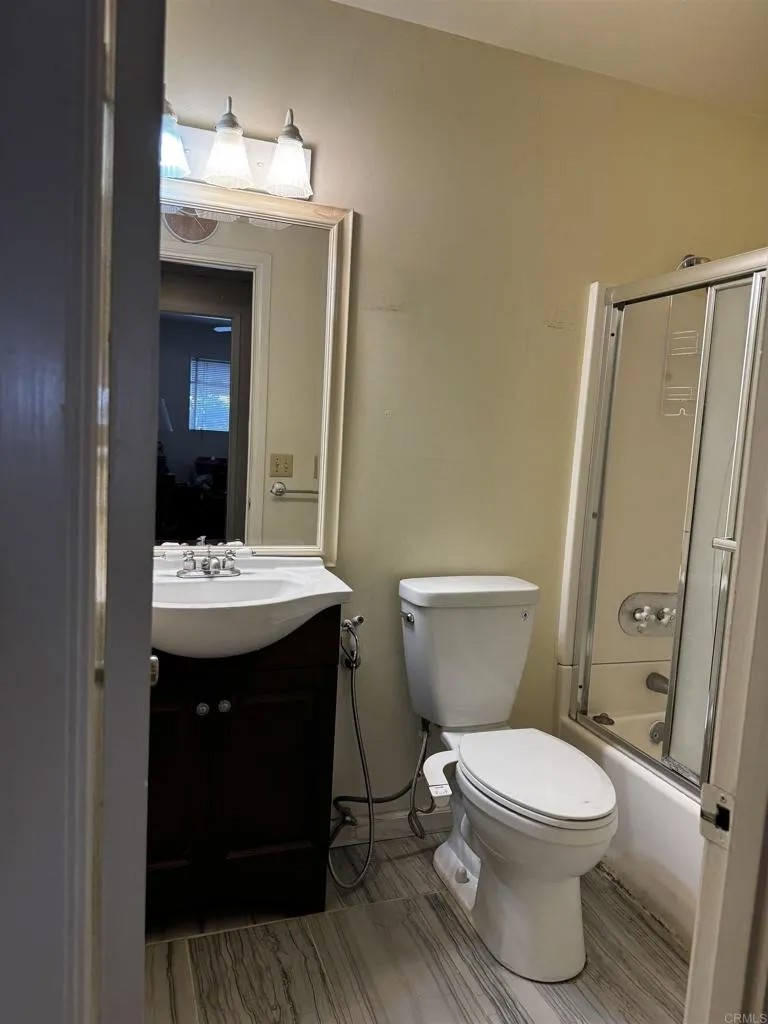 7420 Prairie Mound Way