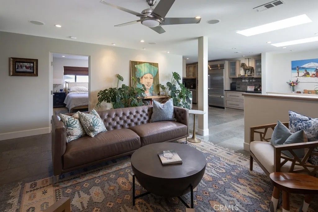 Photo of 309 Marguerite Avenue #C, Corona Del Mar, CA 92625 (MLS # NP25266747)