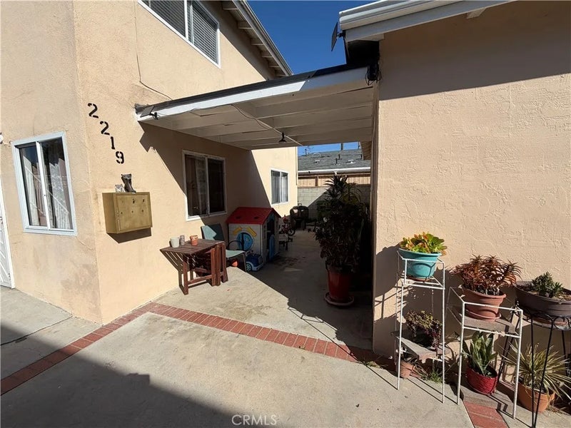 2217 Barbour Court