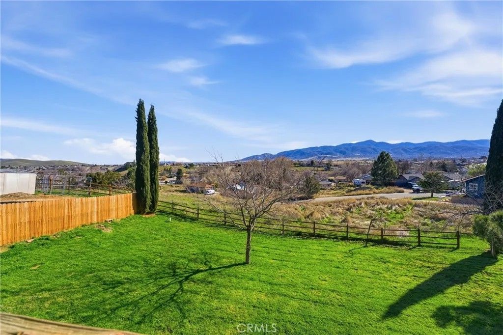 Photo of 20812 Quail Springs, Tehachapi, CA 93561 (MLS # SR26021844)