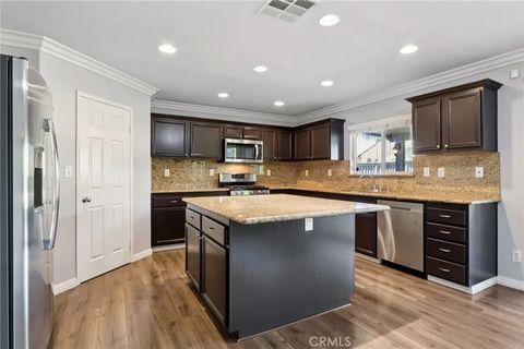 Tiny photo for 46053 Drymen Ave, Temecula, CA 92592 (MLS # SW25245739)