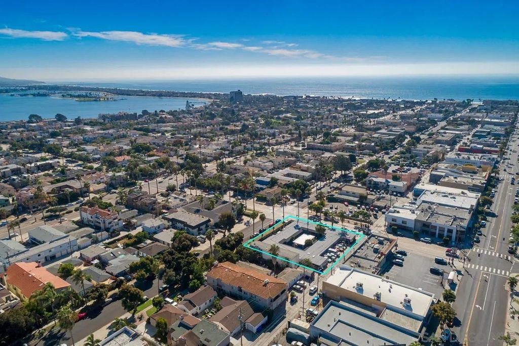 Photo of 4459 Fanuel Street, San Diego, CA 92109 (MLS # 260004410)