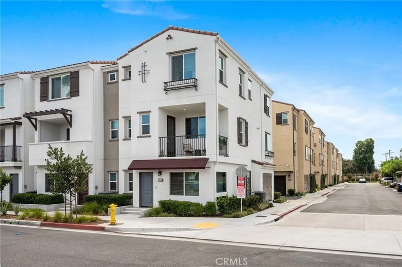 11448 Artesia