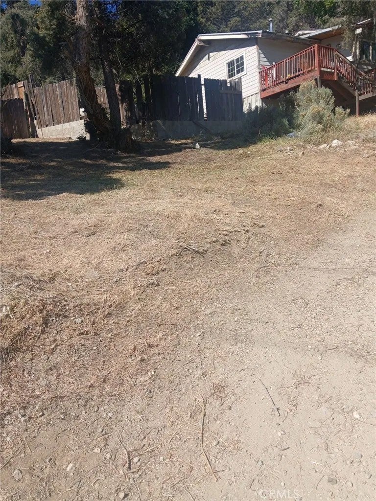 137 East End Dr.