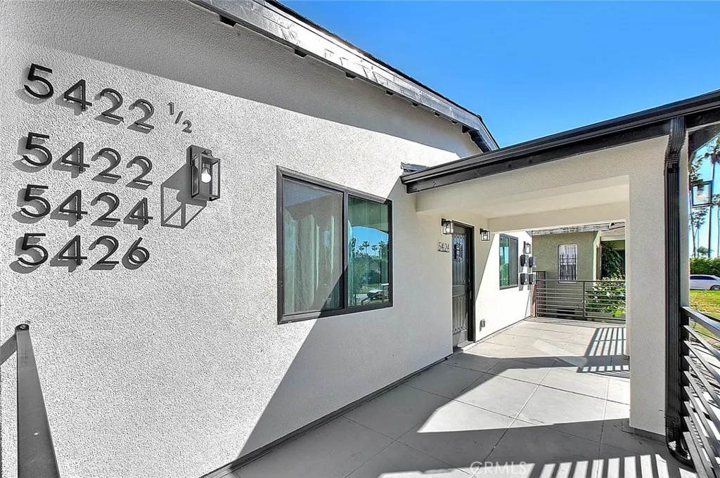 5422 Ruthelen Street