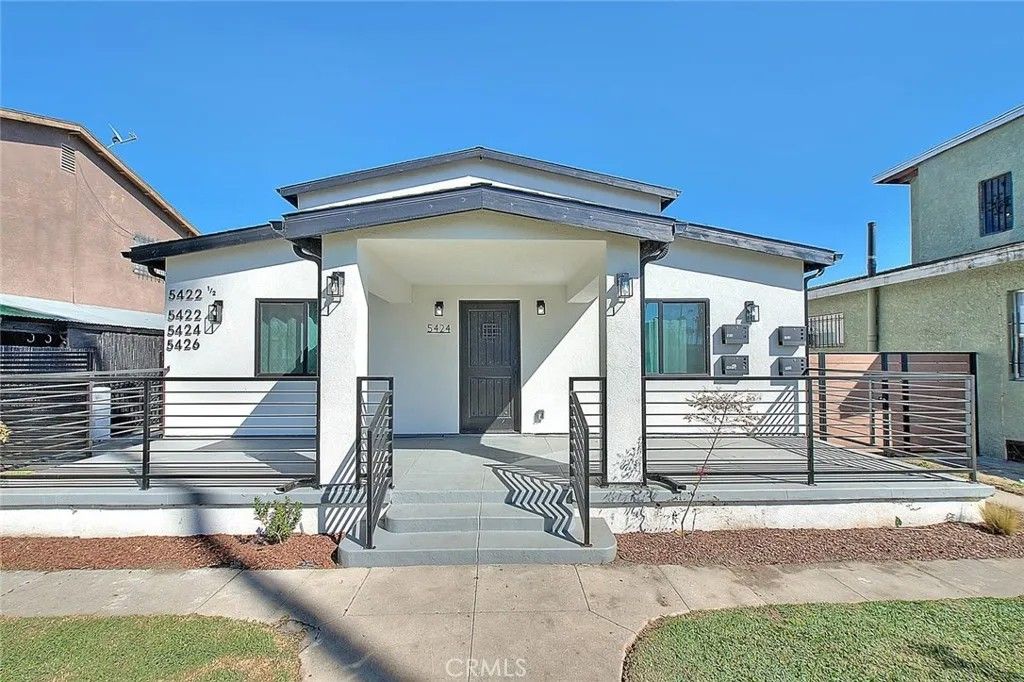 Photo of 5422 Ruthelen Street, Los Angeles, CA 90062 (MLS # PW26053031)