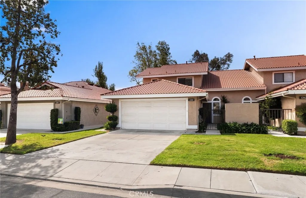 1244 Winged Foot