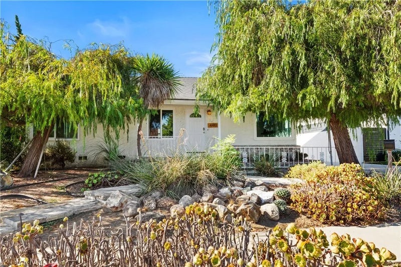 4410 Rosada Street
