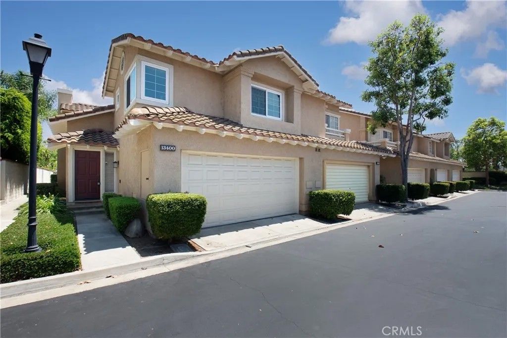 Photo of 13400 Via Alicante, Tustin, CA 92782 (MLS # OC26034398)