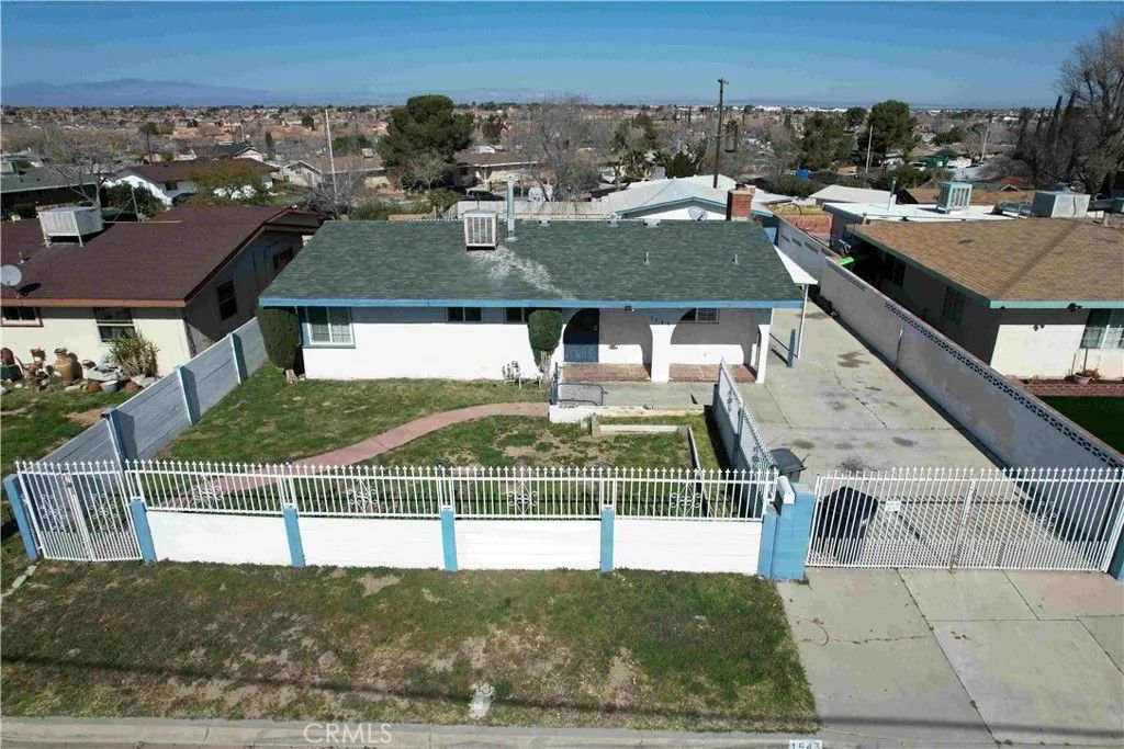 Photo of 1543 Elizabeth Lake, Palmdale, CA 93551 (MLS # WS26070621)