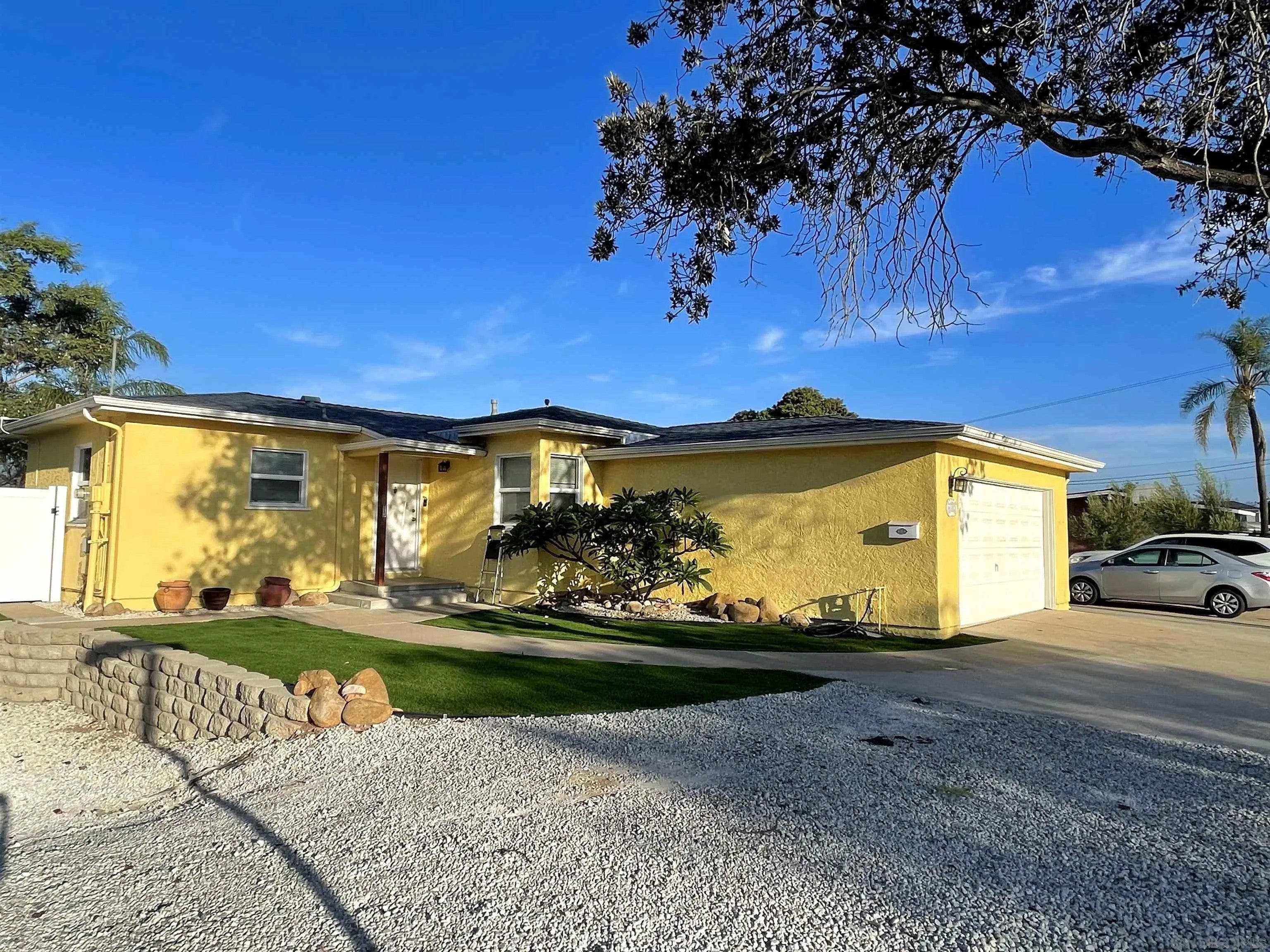 6802 Clara Lee Avenue