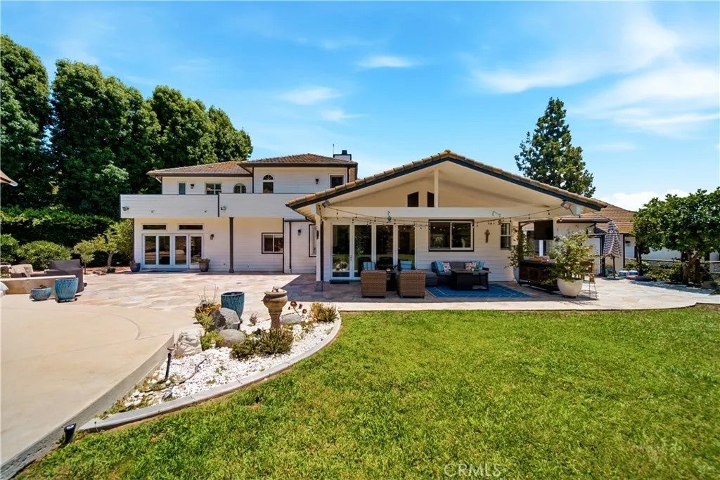 15159 Rancho Real