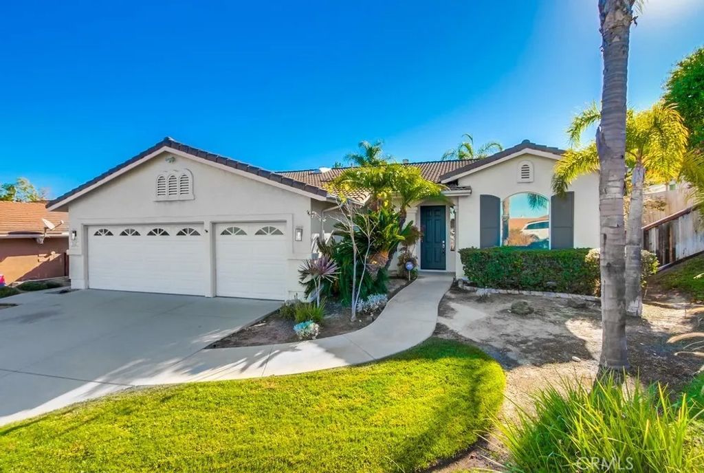 Photo of 1547 Saran Court, Oceanside, CA 92056 (MLS # OC25245873)