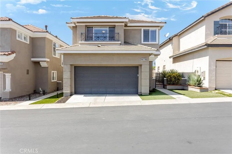 7680 Calle Hacienda