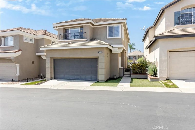 7680 Calle Hacienda