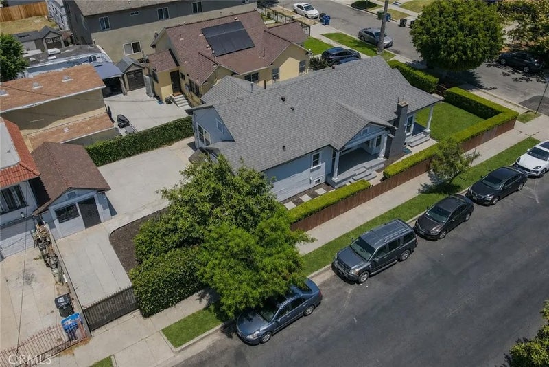 4279 Walton Avenue