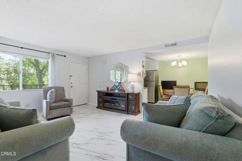 408 Burchett Street 3