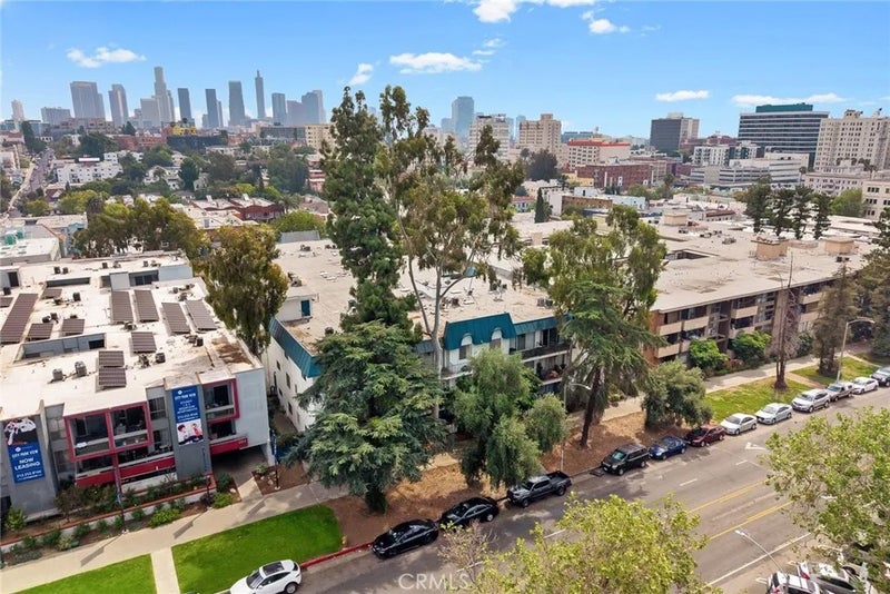 400 S La Fayette Park 213