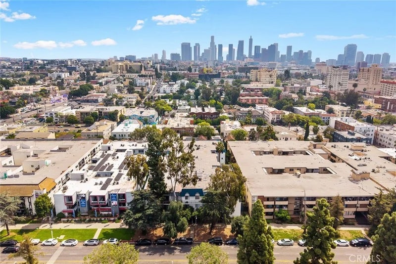 400 S La Fayette Park 213