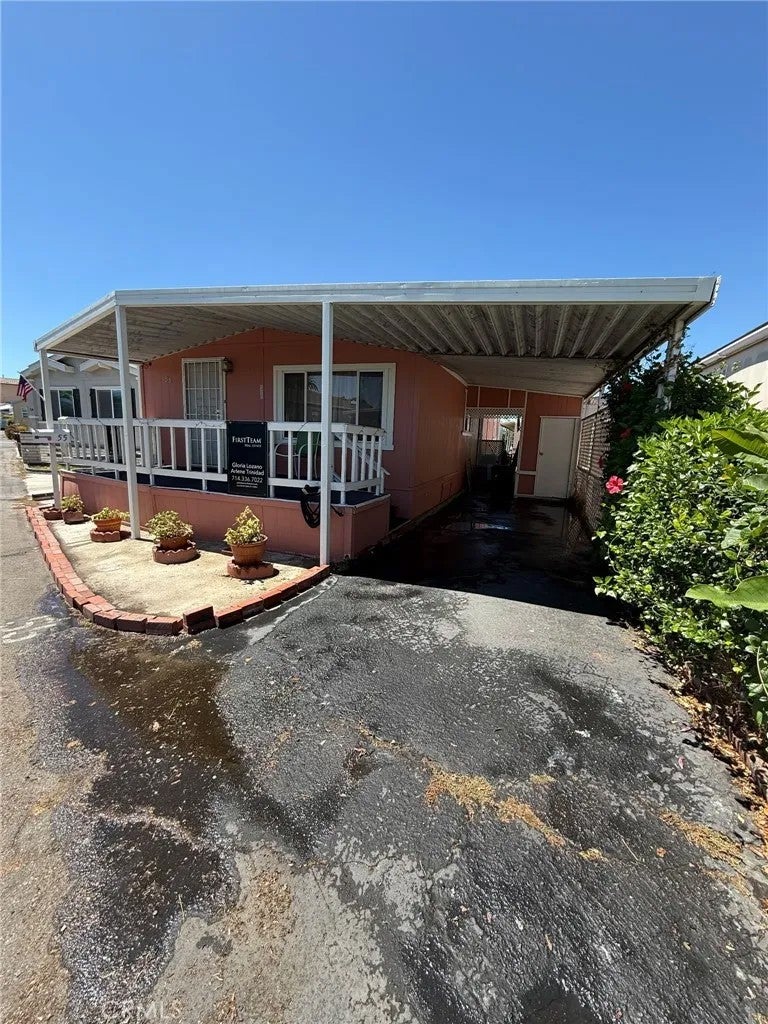 Photo of 432 S Harbor BLVD #55, Santa Ana, CA 92704 (MLS # OC26174441)