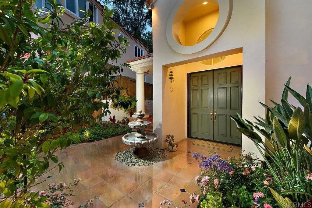 Photo of 13512 Caminito Carmel, Del Mar, CA 92014 (MLS # NDP2603967)