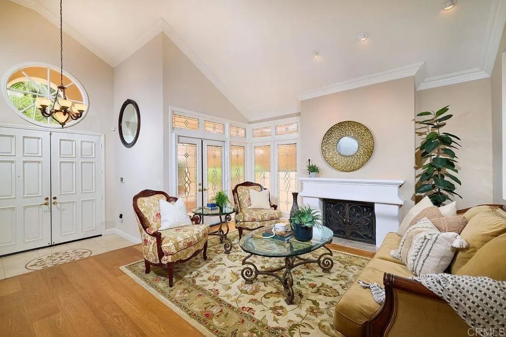 13512 Caminito Carmel