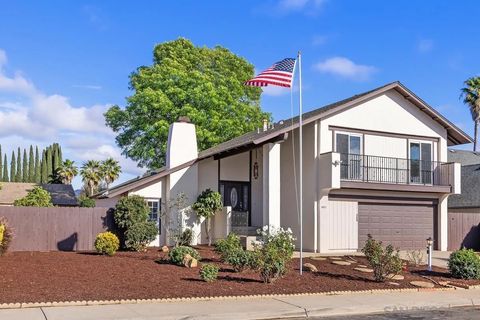 16821 Palmero Dr San Diego CA 92128