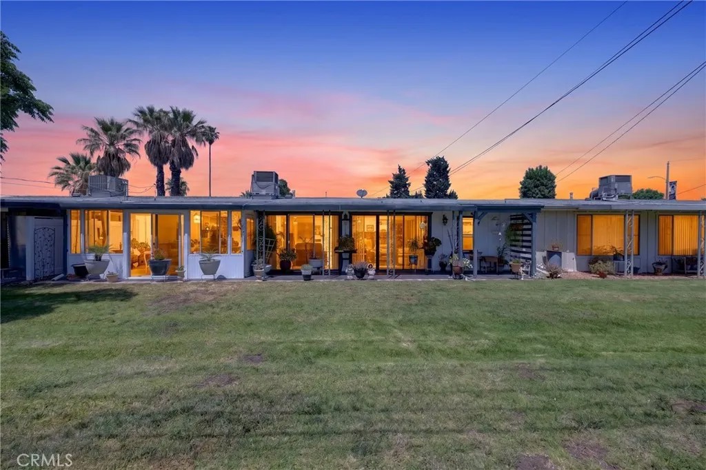 26381 Cherry Hills
