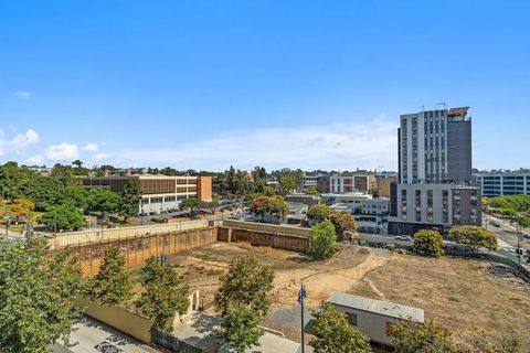 Tiny photo for 1080 Park Blvd #515, San Diego, CA 92101 (MLS # 250040916)