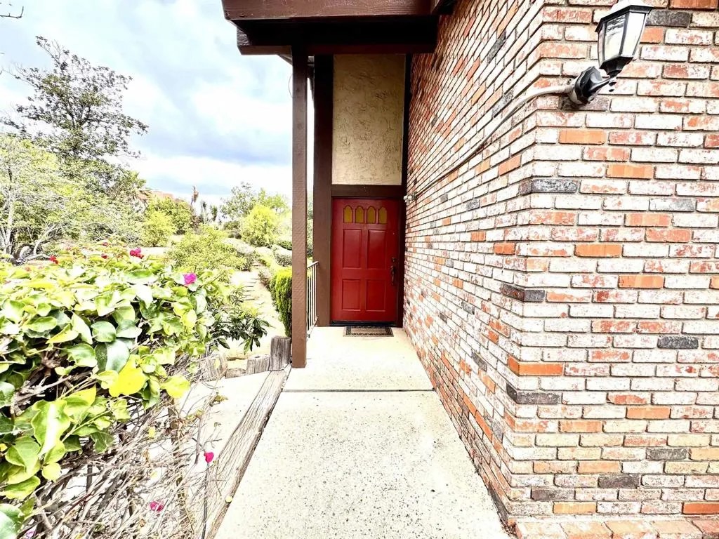 1507 Woody Hills Drive