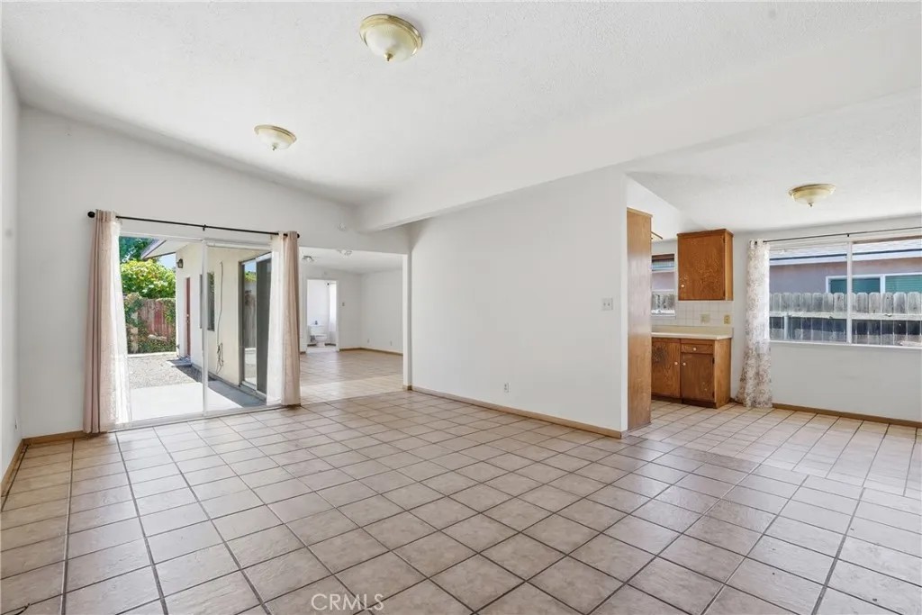 316 E Orchard