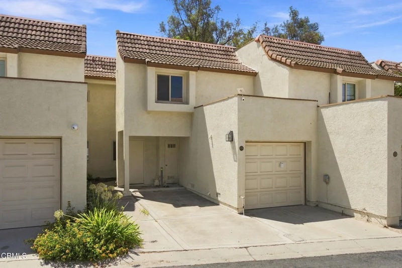 884 Endicott Drive