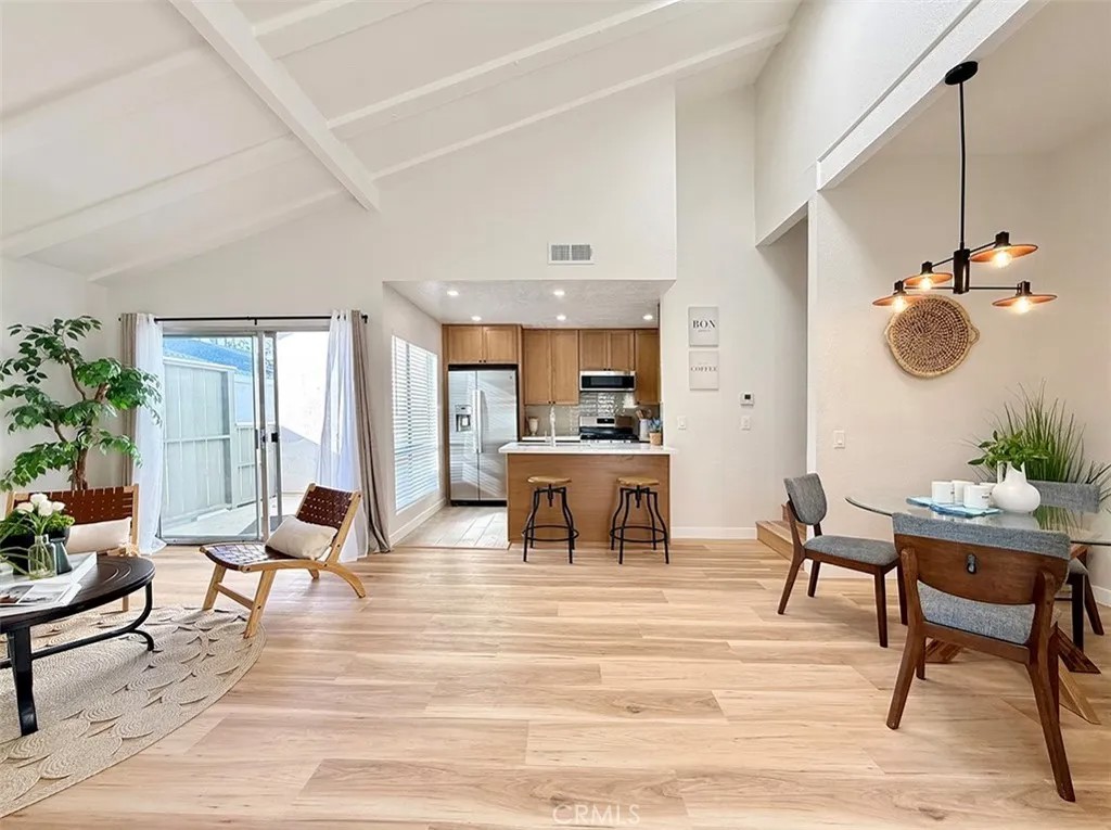 2720 W Segerstrom D